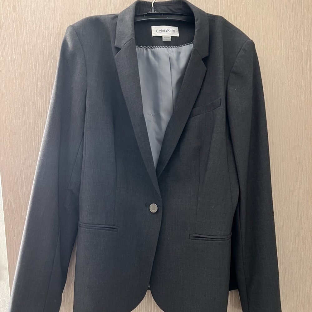 Calvin Klein Women's Grey Pantsuit Size 8